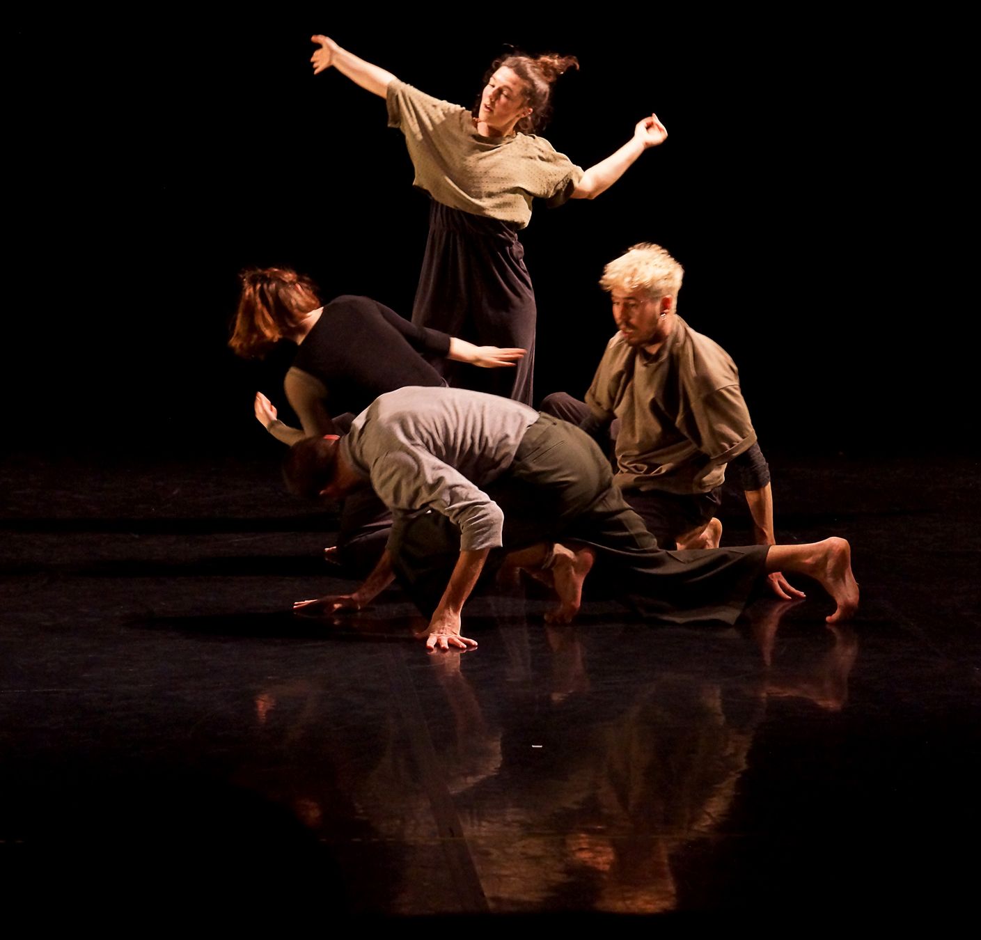 Photo du club Objectif Image 85 - La compagnie de danse hip-hop/contemporaine Aniaan en 2023